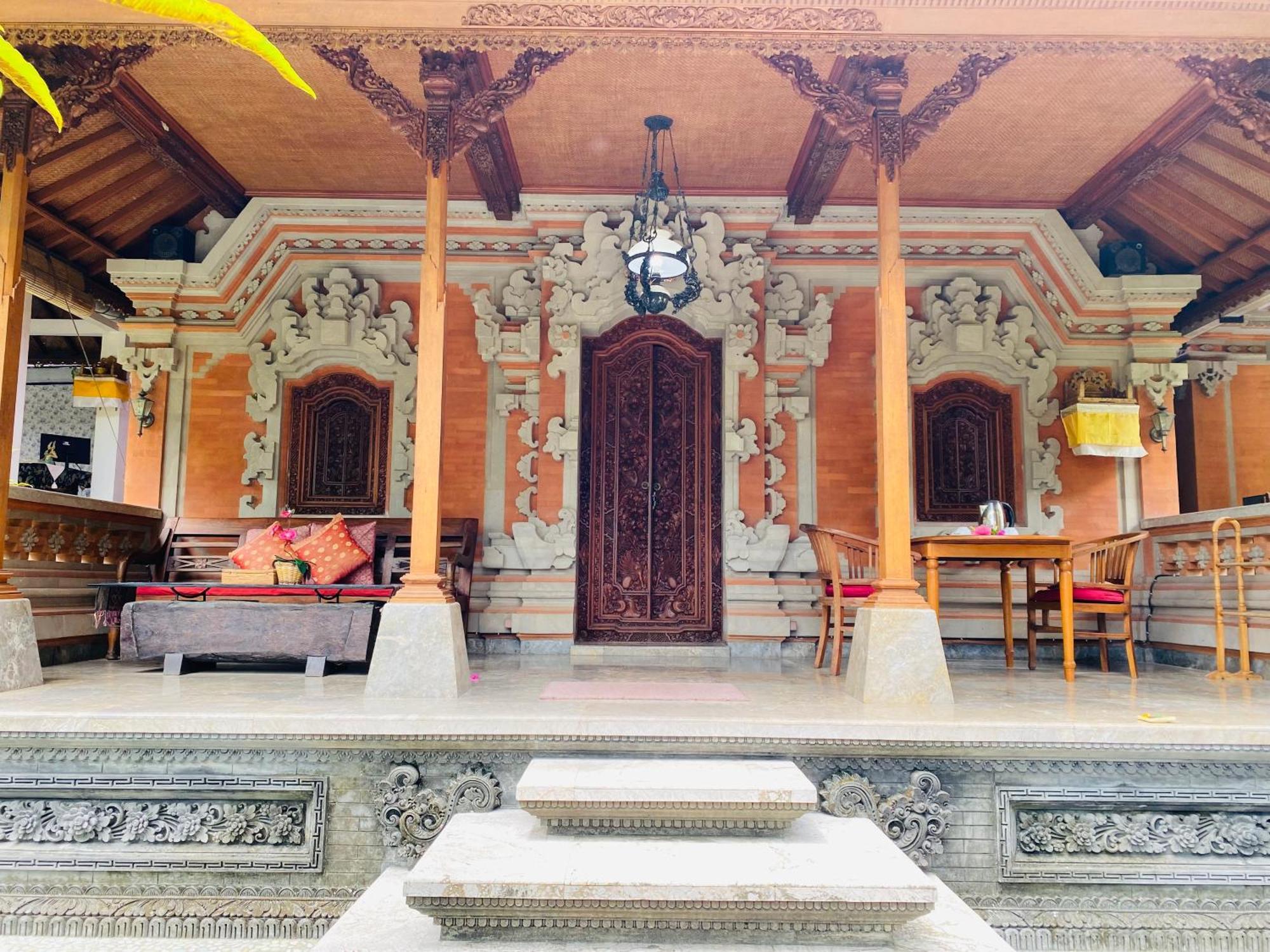 Aura Bisma Guesthouse Убуд Экстерьер фото